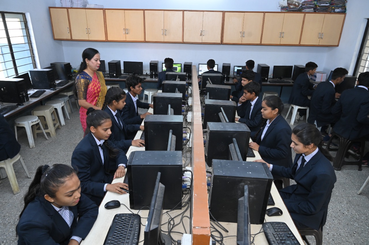 St. Mary's English Medium School - Nadiad